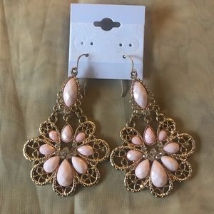 Light pink and gold earrings